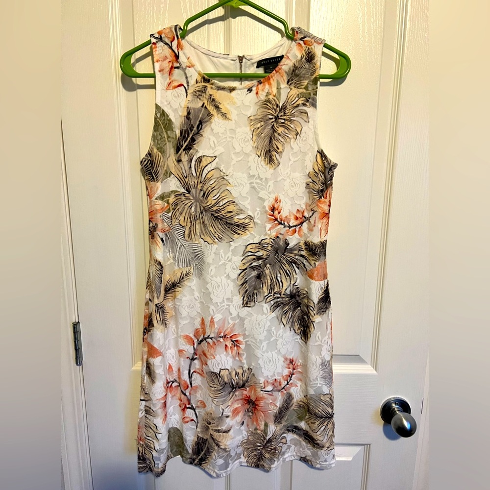 Creamy Floral Dress - Medium